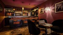 La Chaumière · Hôtel Restaurant à Dole